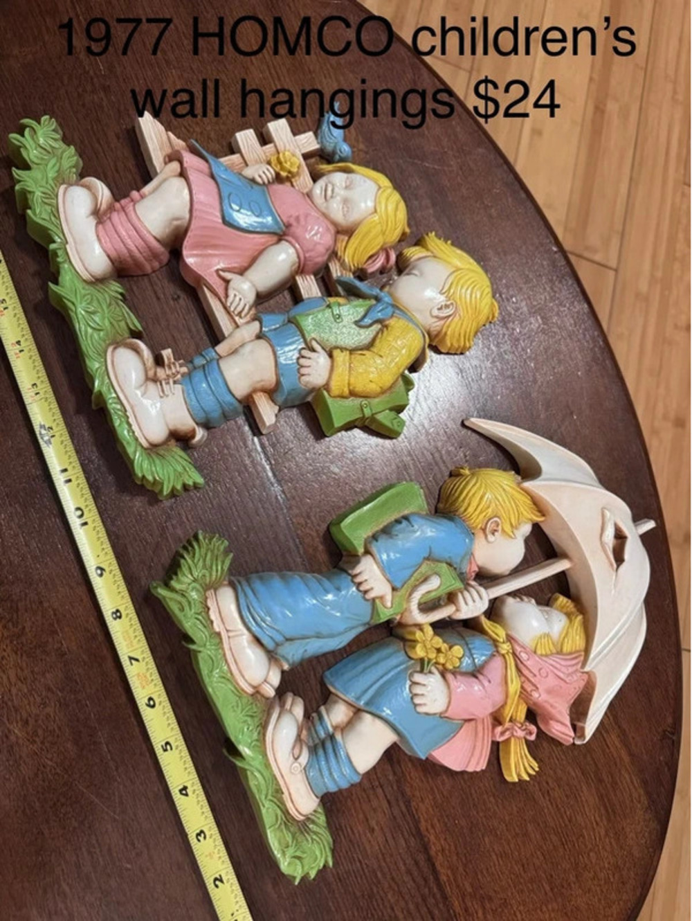 Vintage 1977 HOMCO wall plaques
